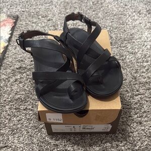Women's Olukai Leather sandals